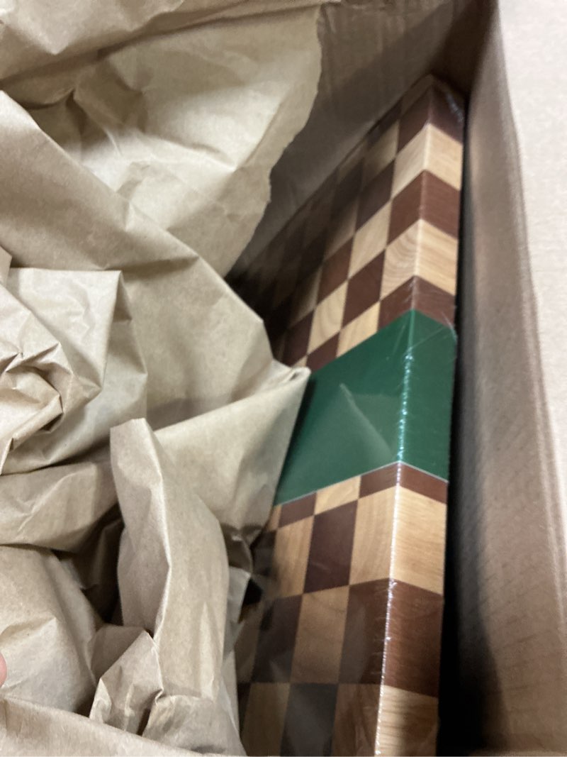 Condition photo showing Good Condition for Checkerboard Cutting Board, Acacia Wood Cutting Board, Solid Wooden Chopping Board Set of 3 for Kitchen with Holder with Deep Juice Grooves & Built-in Handles, for Meat, Vegetables and Fruits checkerboard pattern