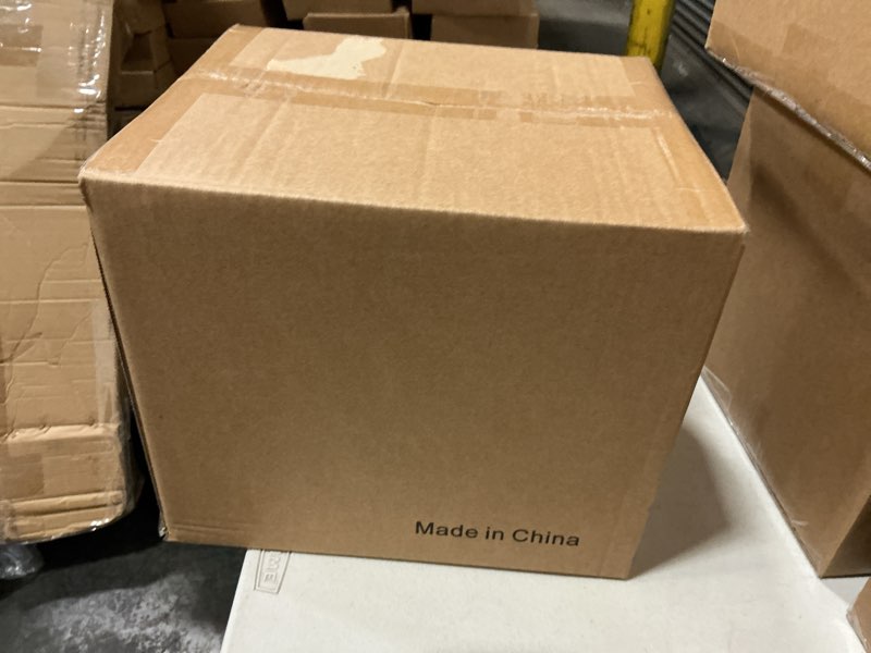 https://lotting-media.assets.bidfta.com/lotting_3f0d3c3b-c29d-4b61-ad8d-6603a5f6c9be