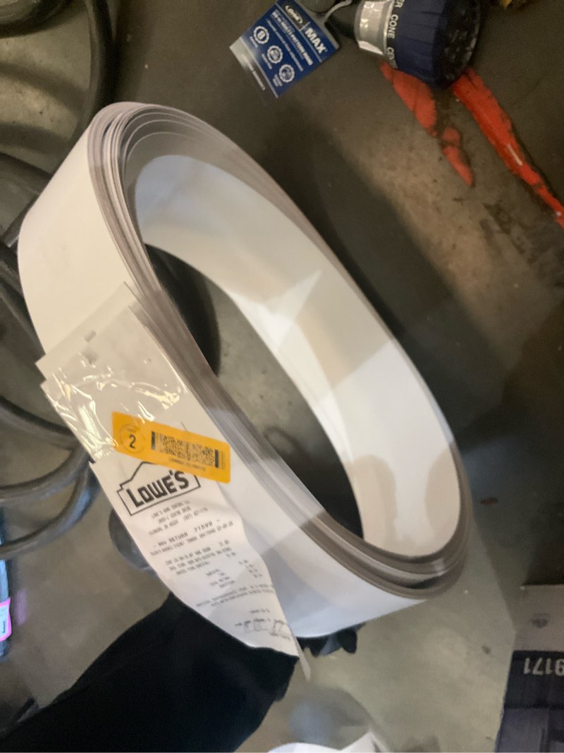 X84 white vane crown
