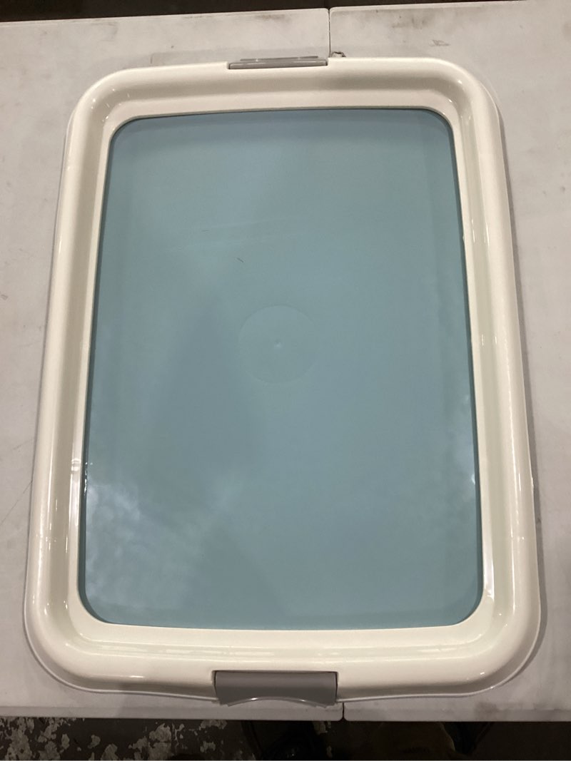 Pee pad holder