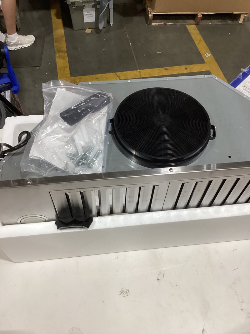 Condition photo showing Good Condition for 30-inch 1200 cfm built-in/insert range hood, professional kitchen vent hood with quiet brushless motor, 8-speed gesture sensing & touch control, ducted/ductless convertible 30 in