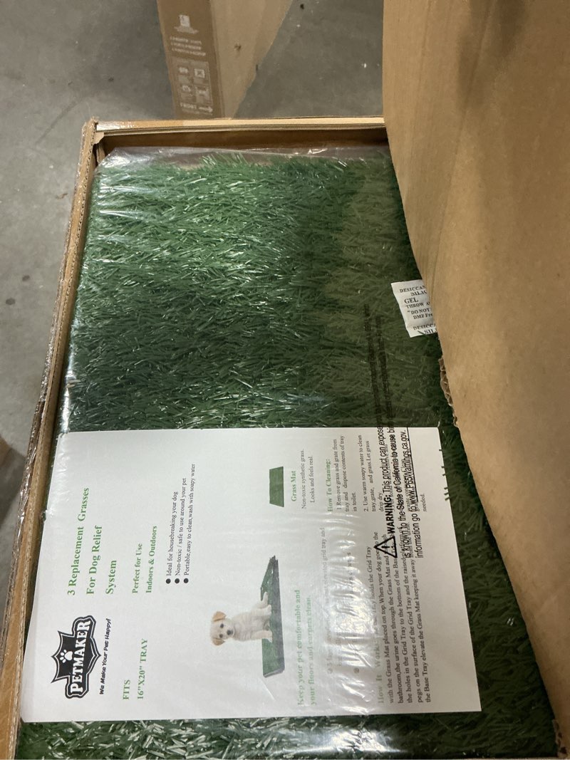 Condition photo showing Good Condition for Artificial Grass Puppy Pee Pad for Dogs and Small Pets - Set of Three 18.25x14.25 Inch, Reusable 3-Layer Turf Pads for Dogs - Indoor and Outdoor Fake Grass Potty Pet Supplies by PETMAKER Small Replacement Pads