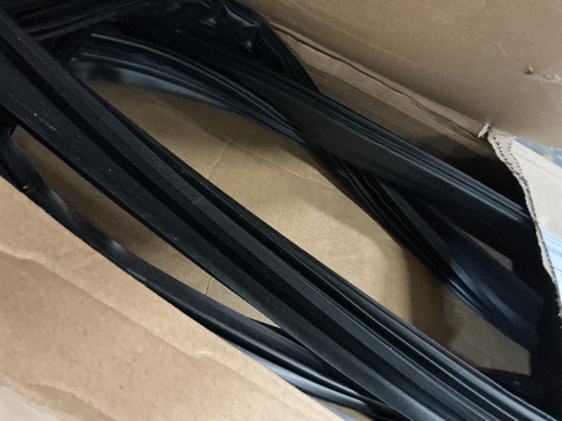 Condition photo showing Good Condition for upgraded 242193212 refrigerator door gasket, compatible with kenmore frigidaire crosley westinghouse refrigerator door seal replacement,replacement for ap5806924, 3513466.with a 2-year warranty.