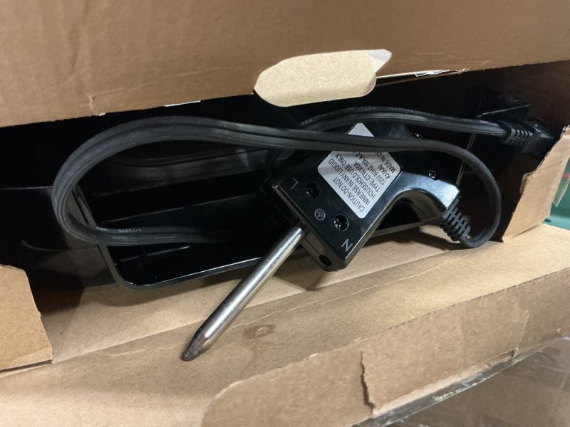 Condition photo showing As Is for BELLA Griddle Ceramic Copper TI, Healthy-Eco Non-stick Coating, Hassle-Free Clean Up, Large Submersible Cooking Surface, 10" x 16", Copper/Black