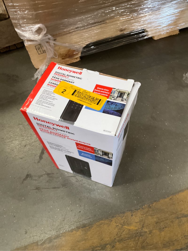 https://lotting-media.assets.bidfta.com/lotting_3f31ea9a-6ae0-4afa-bde8-83c74e8b0b7d