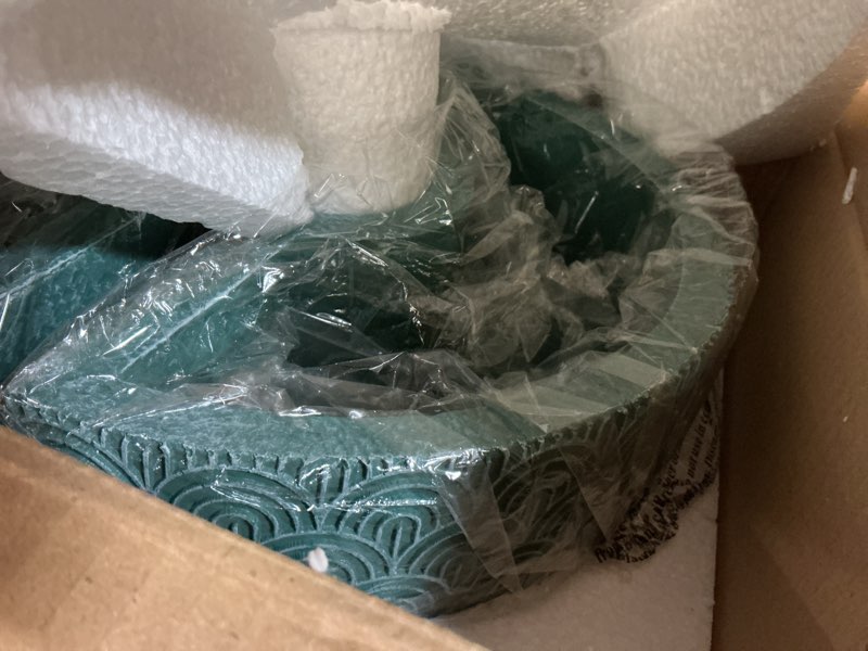 Condition photo showing Good Condition for jingmore 2 sets 4 pcs umbrella planter for patio table with hole wrap around resin patio umbrella planter half circle flower pot for garden home plants outdoor(blue)
