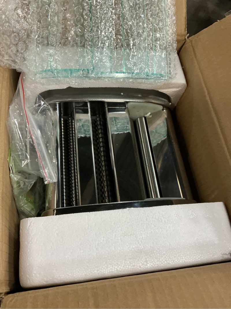 Condition photo showing Good Condition for Electric Pasta Maker Automatic Noodle Machine Fresh Pasta Dough Roller Stainless Steel(2 Blades for 2.5mm Round&4mm Flat Noodle,9 Thickness Settings 0.5mm-5mm,Family Use, Output 10LBS/H,135W) 2.5mm Round Noodles & 4mm Flat Noodles