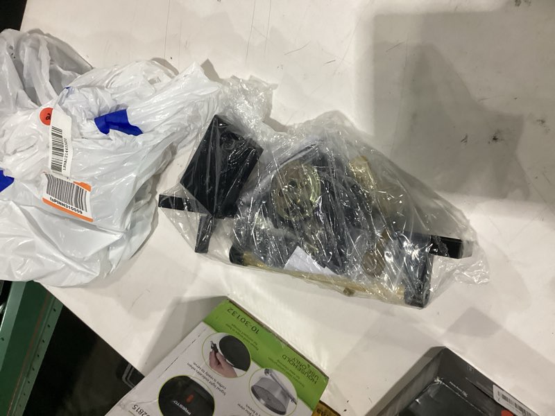 https://lotting-media.assets.bidfta.com/lotting_3f453bb9-0555-4b63-a7cb-01afc7bba2ff