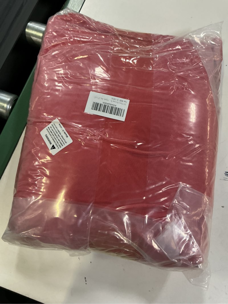 Condition photo showing New/Like New for 50x60 inches sherpa christmas blanket for holiday home decor, red xmas jacquard soft flannel fleece throw blanket for bed couch sofa, christmas decor gifts for women men teen family friends red 50" x 60"