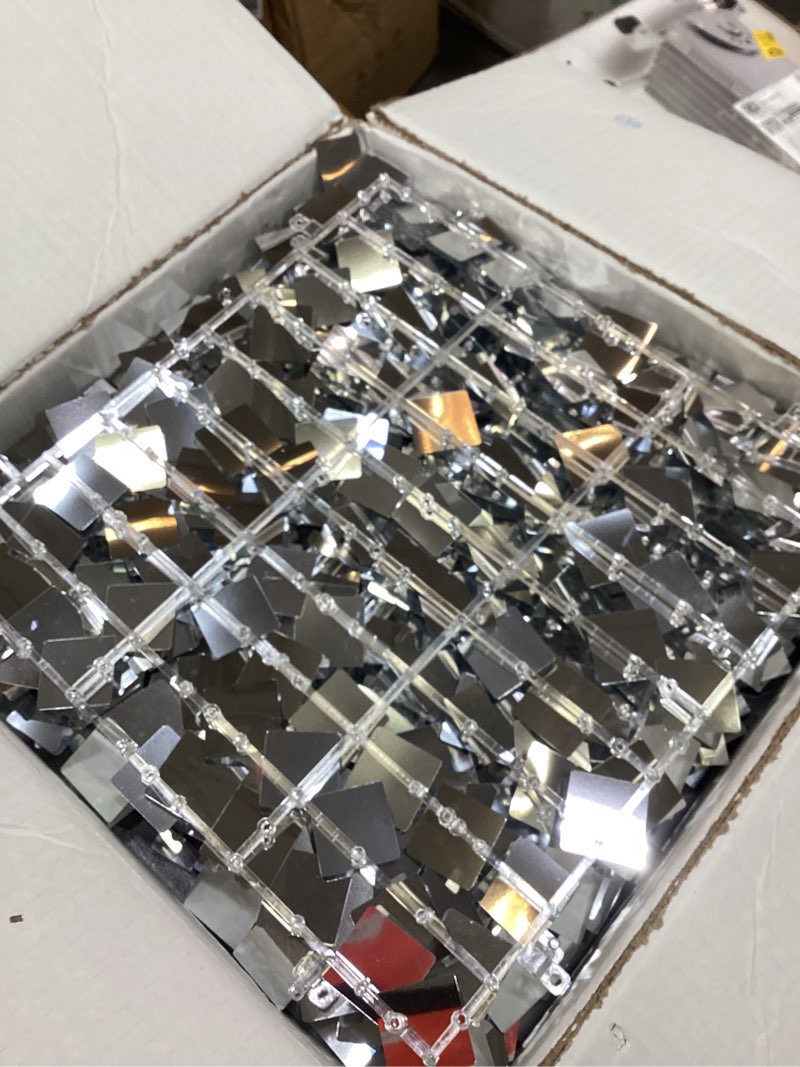 https://lotting-media.assets.bidfta.com/lotting_3f4a8fa0-1e3d-4658-a1bd-8d6381b0c015