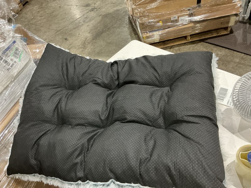 Condition photo showing Good Condition for large dog mat kennel crate pad plush soft pet bed washable anti-slip
