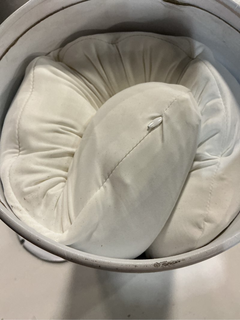 Condition photo showing Good Condition for mellow sleep pillow for side & back sleepers - cervical neck pillows for neck support & shoulder pain relief, ice silk pillowcase, eco friendly & durable material 1