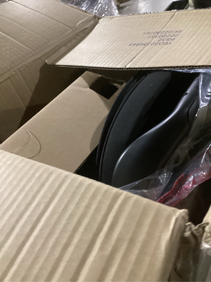 Condition photo showing Good Condition for graco snugride snuglock lx car seat featuring trueshield technology ion