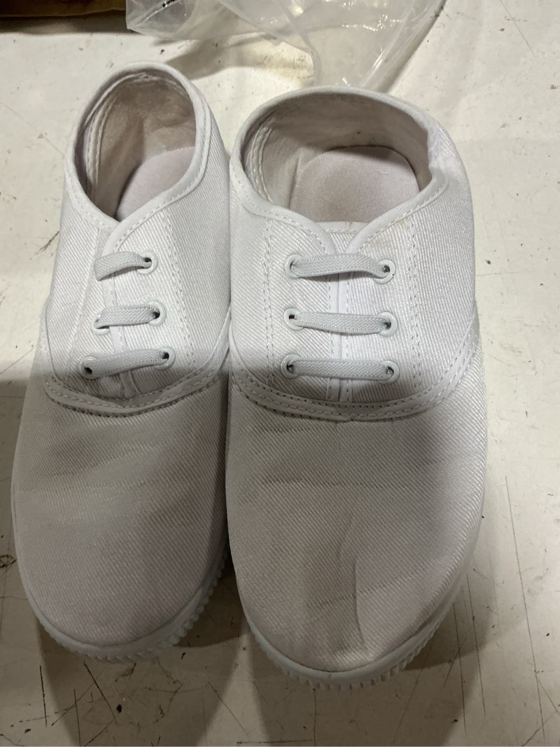 Condition photo showing Good Condition for boys girls white shoes for kids canvas sneaker slip-on light weight comfortable causal skin-friendly walking shoes