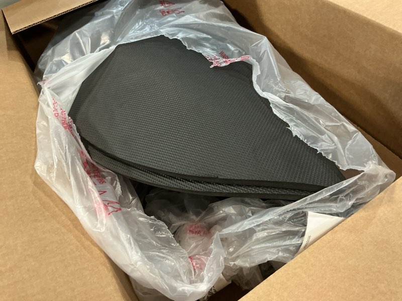 Condition photo showing Good Condition for timgle 2 pcs 27.25 inch non skid rubber furniture pad chair pad for recliners anti slip furniture rubber mat for recliners for protecting hardwood floor recliners swivel chairs(round)