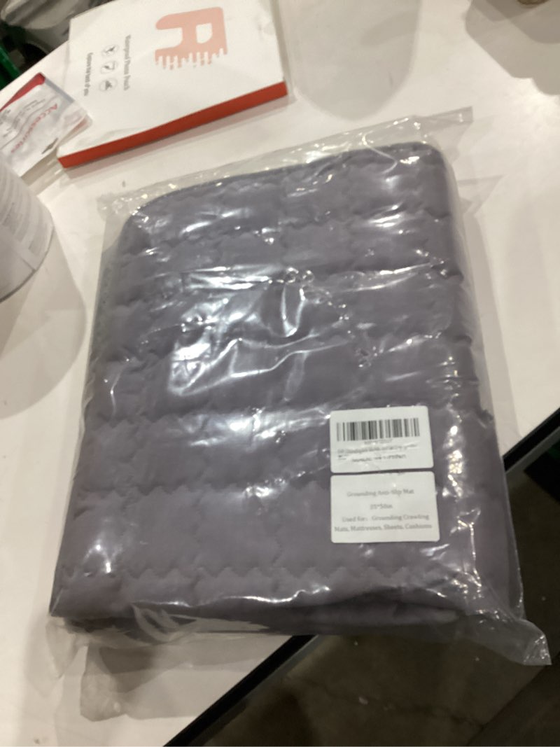 Condition photo showing New/Like New for Grounding Mat Cotton Grounding Pad for Bed, 35*50in Grey Grounding Sheet Anti-Slip Mat Pad with Cotton & Silver Fiber, with 15ft Grounding Cord for Sleep for Stress Relief Sleep Improvement