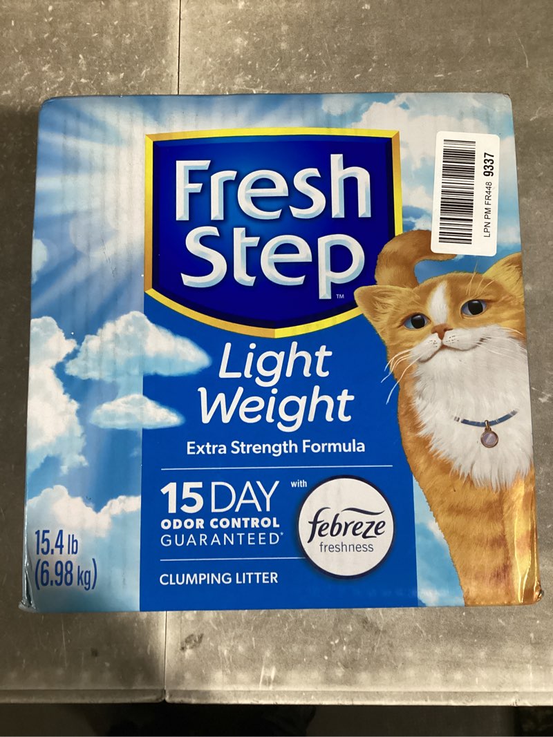 Condition photo showing New/Like New for fresh step lightweight extreme scented litter with the power of febreze, clumping cat litter, 15.4 pounds (package may vary)