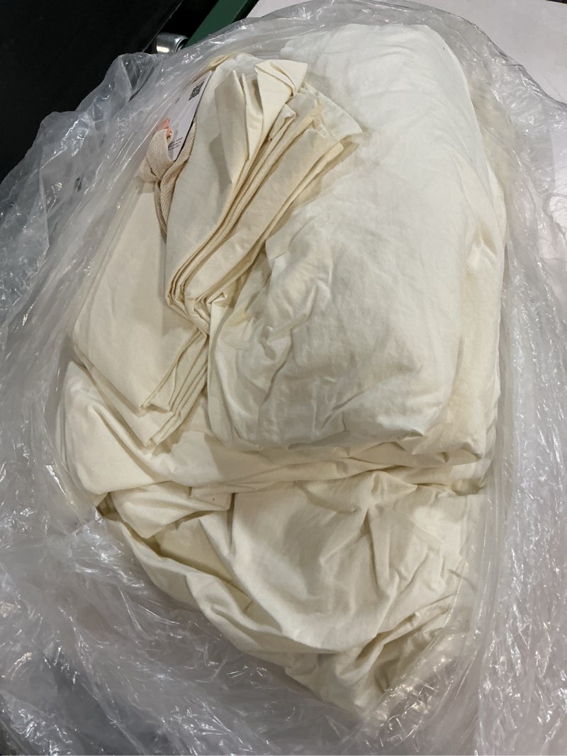 Condition photo showing Good Condition for organic brushed cotton sheet set, cal king, ivory