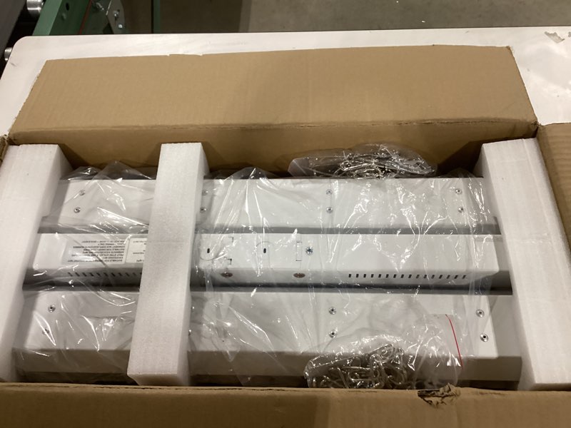 Condition photo showing Good Condition for High Bay LED Shop Light 2 Pack 2FT 200W 28000LM, 4000K/5000K Selectable 100-277V, Linear High Bay Lights for Warehouse Workshop Supermarket Stadium, Power Tunable 200W/150W/100W, ETL 2 200.0 Watts