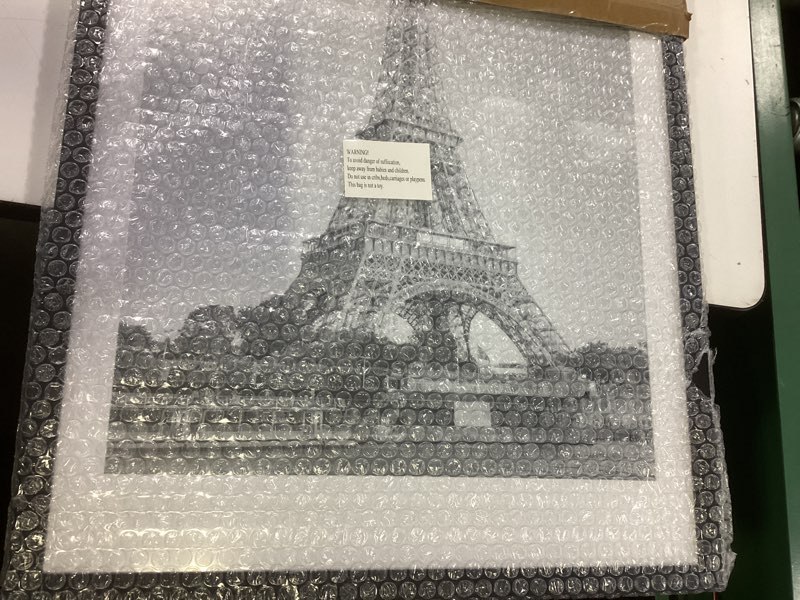Condition photo showing Good Condition for upsimples 16x24 picture frame, display pictures 14x20 with mat or 16 x 24 without, wall hanging poster frames, black, 1 pack