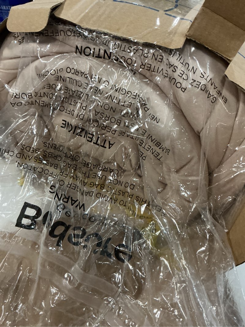 Condition photo showing New/Like New for bedsure comforter duvet insert - quilted comforters queen size, all season duvet, gentlesoft down alternative bedding, with 8 tabs, gifts for women/men, beige, queen 88 x 88 inches beige queen