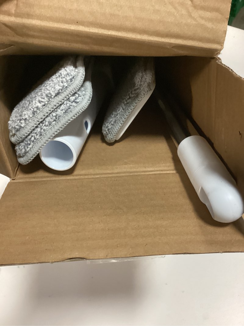 Condition photo showing Good Condition for 5-in-1 Window Squeegee with Spray & Telescopic Pole – No Drip Window Cleaning Kit for High Rise & Shower Glass, Includes 3 Microfiber Pads, Auto Water Absorption, Indoor/Outdoor Use