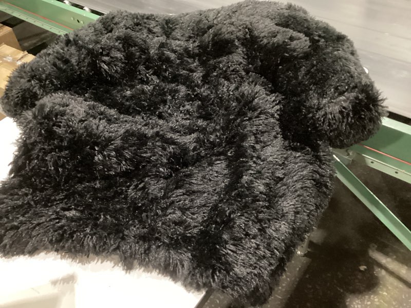 Condition photo showing Good Condition for GGIB Calming Dog Bed Fluffy Plush Dog Mat for Furniture Protector with Removable Washable Cover for Large Medium Small Dogs and Cats (Medium, Black) 41.0"L x 37.0"W x 6.0"Th Black