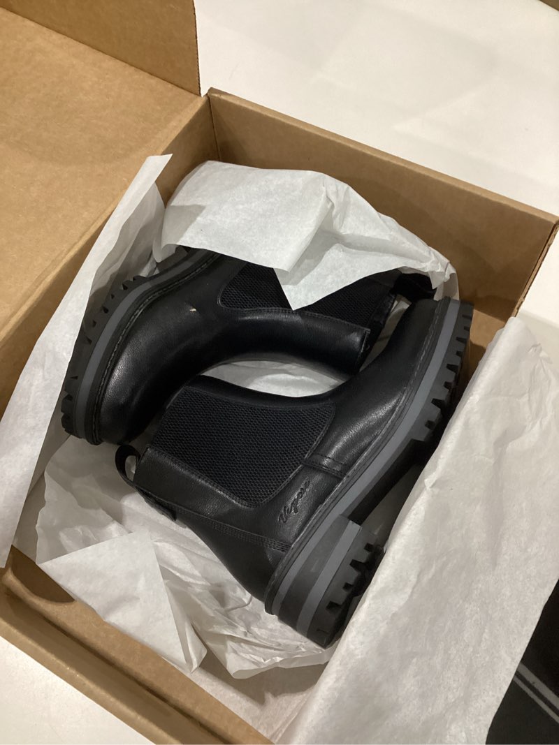 Condition photo showing New/Like New for Vepose Women's Chelsea Ankle Boots Lug Sole Fashion Elastic Short Pull on 9608 Booties