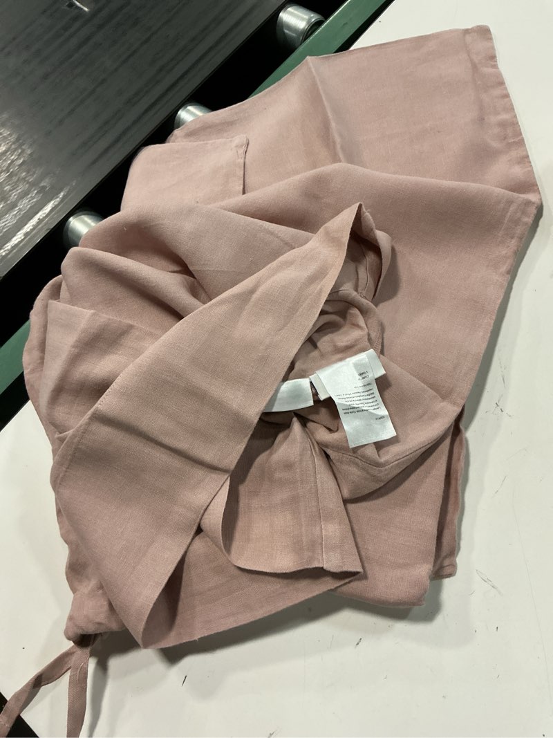 Condition photo showing Good Condition for european linen flange edge pillow cover (set of 2)
