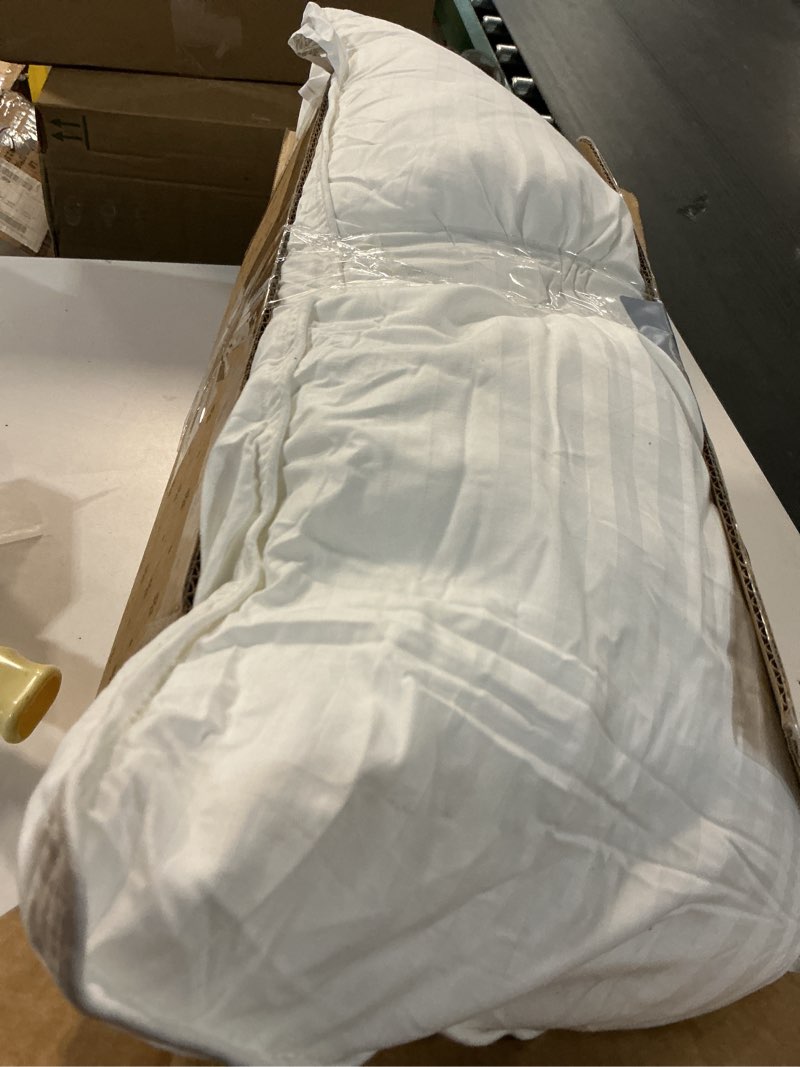 Condition photo showing As Is for Beckham Hotel Collection Bed Pillows Standard/Queen Size Set of 2 - Original Soft Down Alternative Pillow for Sleeping - Soft Support for Back, Stomach or Side Sleepers Queen / Standard White