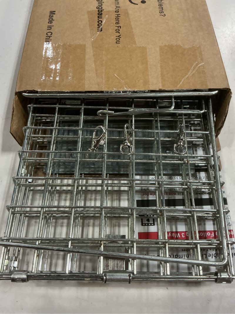 Condition photo showing New/Like New for gingbau squirrel trap foldable heavy duty humane live animal cage trap (not for mouse)