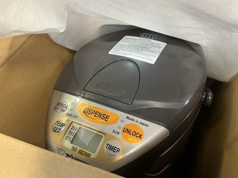 Condition photo showing Good Condition for Zojirushi Hybrid Water Boiler & Warmer