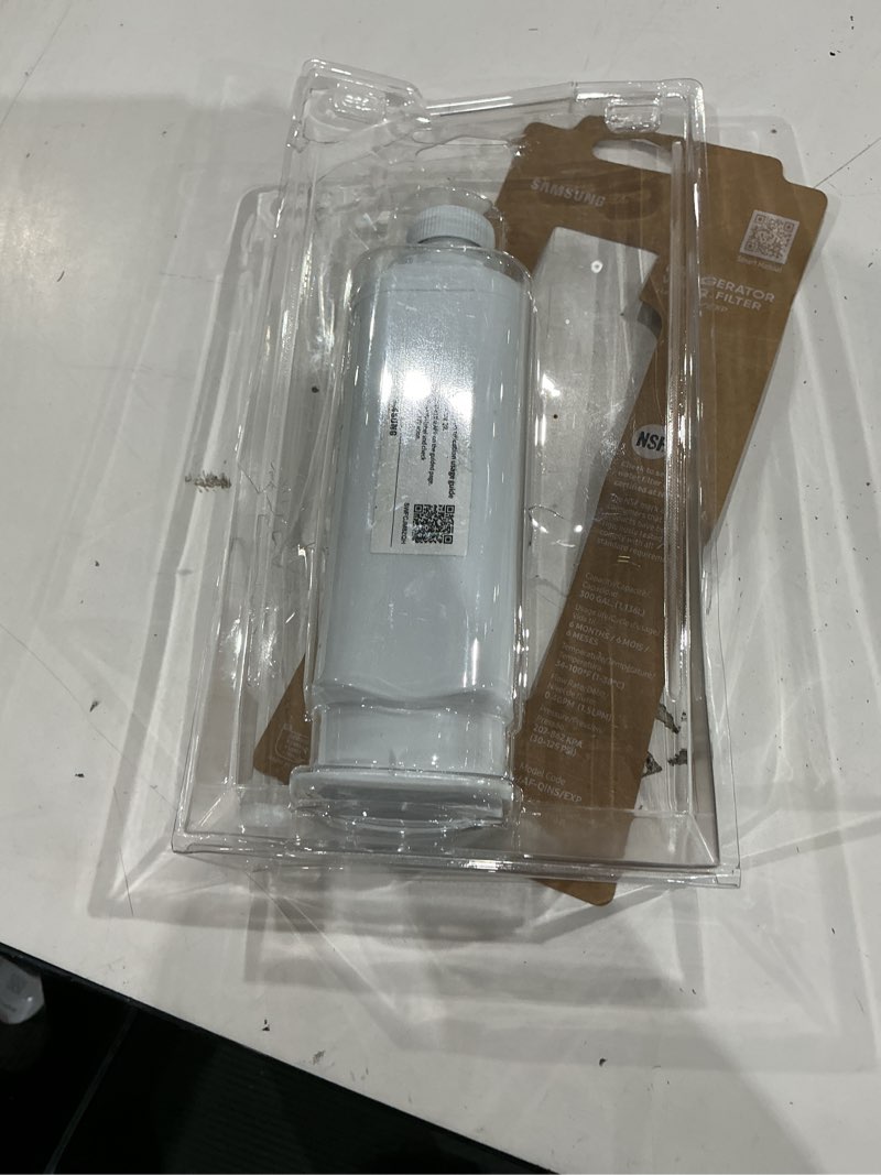Condition photo showing As Is for samsung push-in refrigerator water filter