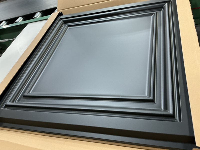 Condition photo showing Good Condition for art3d 12-pack drop ceiling tiles 2x2 ft, pvc 3d textured panels for interior wall decor living room bedroom office, 24x24 inch, black 24"x24" black 12