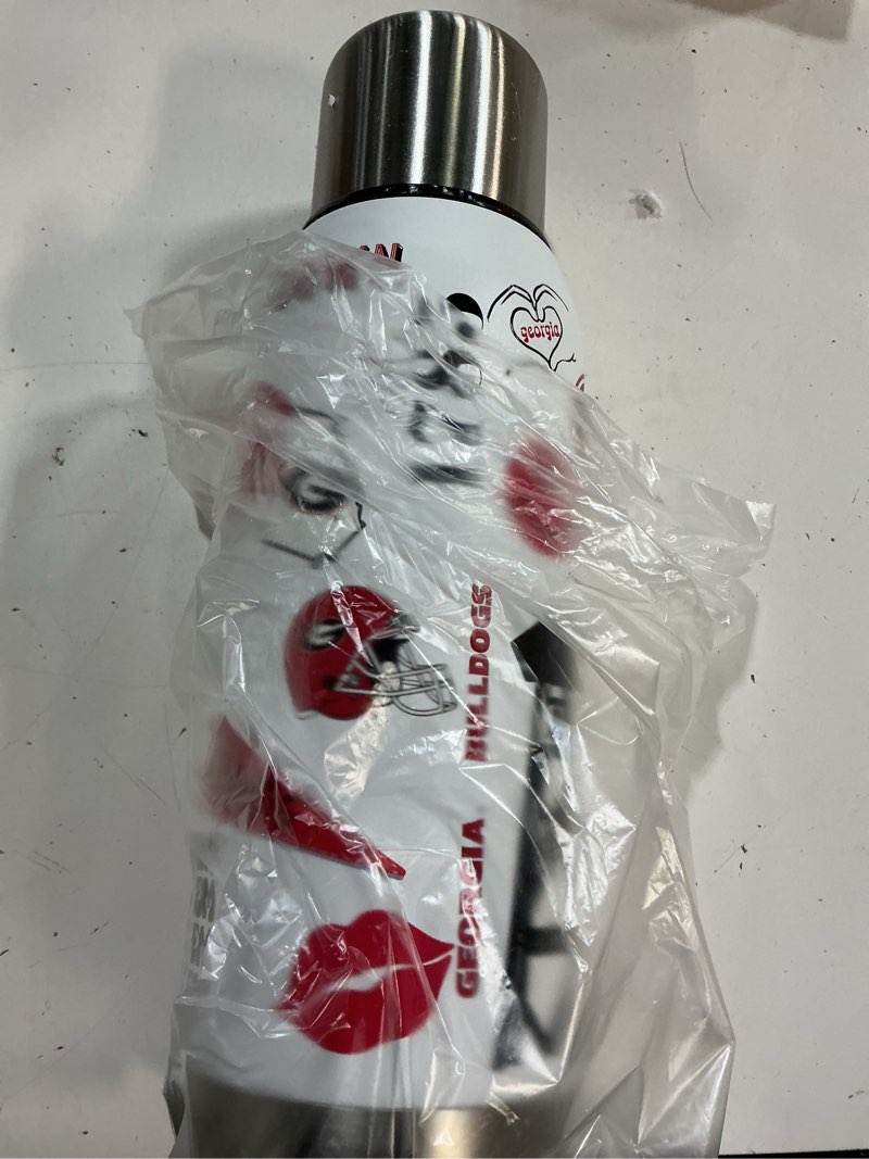 Condition photo showing Good Condition for the memory company officially licensed 34oz team spirit insulated bottle, university of georgia