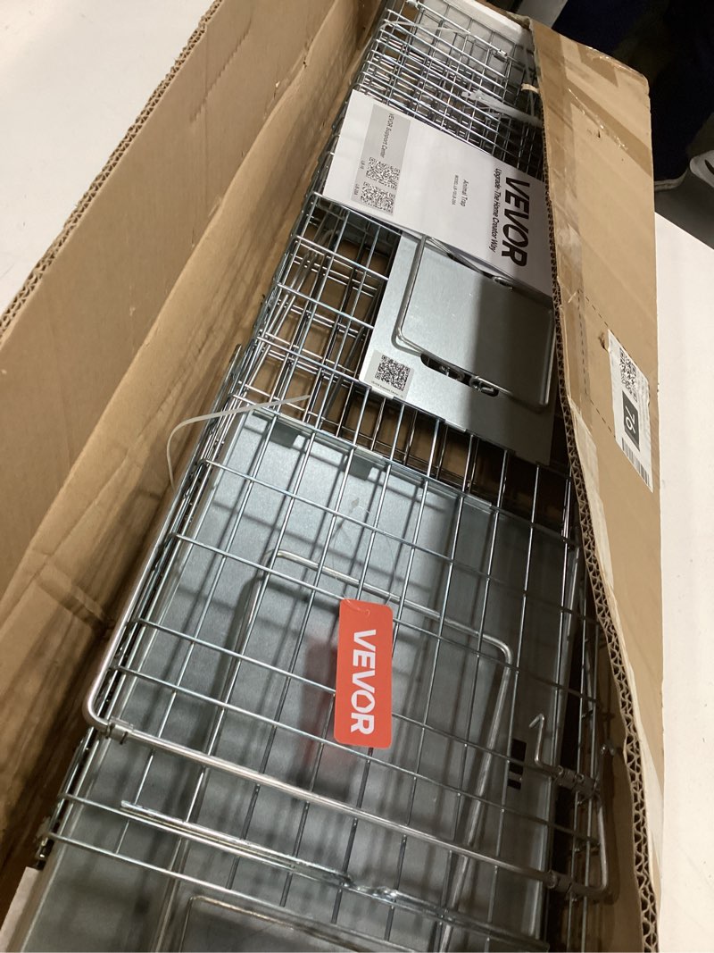 Condition photo showing Good Condition for vevor live animal cage trap, 31" x 10" x 12" humane cat trap galvanized iron, folding animal trap with handle for rabbits, stray cats, squirrels, raccoons, groundhogs and opossums