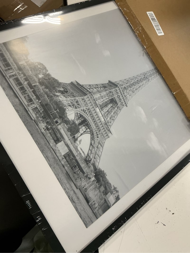 Condition photo showing Good Condition for upsimples 18x24 picture frame, display pictures 16x20 with mat or 18 x 24 without, wall hanging poster frames, black, 1 pack
