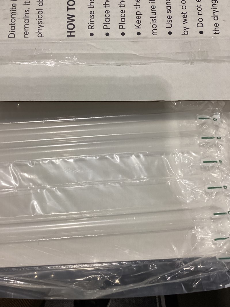 Condition photo showing New/Like New for Diatomite Stone Bath Mat, Premium Non-Slip Natural Diatomaceous Earth Bathtub Quick Drying Mats for Bathroom Floor (23.6" x 15.4" White) White 23.6" x 15.4"