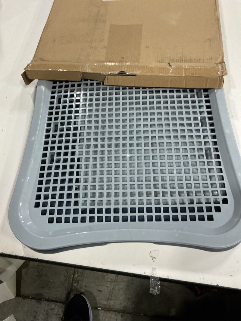 Condition photo showing New/Like New for pee pad holder, indoor potty tray for puppy and small size dog with pee wall, non-skid feet, 20 * 15.4 * 1.4 inch (large)