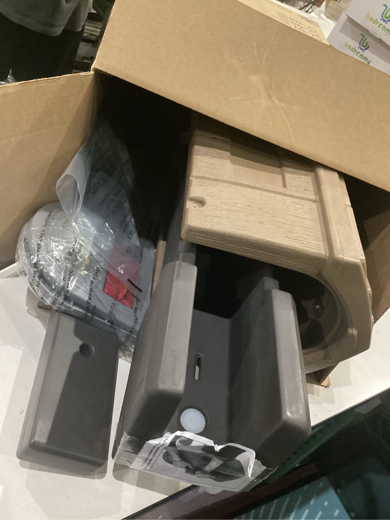 Condition photo showing Good Condition for classic home washed stone/espresso post mount mailbox