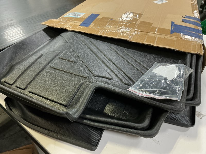 Condition photo showing Good Condition for crv floor mats compatible with 2012-2016 honda cr-v?all weather protection waterproof durable anti-slip odorless custom-fit tpe floor liner 1st and 2ed rows set 2?for honda crv?2012-2016 ?floor mats