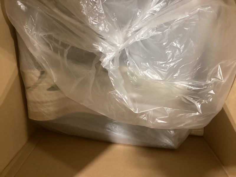 Condition photo showing Good Condition for 8x10 Area Rugs Washable Rug: Lagre Boho Living Room Rug Soft Non-Slip Thin Carpet Indoor Floor Non-Shedding Neutral Floral Carpets for Bedroom Dining Room Farmhouse Nursery Beige 8' x 10' (Rectangular) Beige