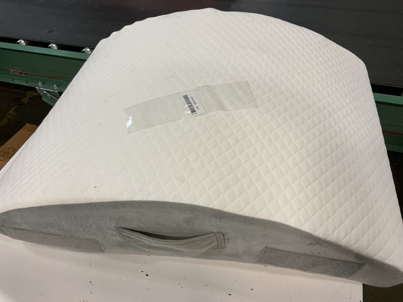 Condition photo showing As Is for (incomplete)yojoker 4pcs orthopedic bed wedge pillow set for sleeping, post surgery foam pillow for body, back and leg pain relief, triangle adjustable support pillow - acid reflux, anti snoring & gerd sleeping