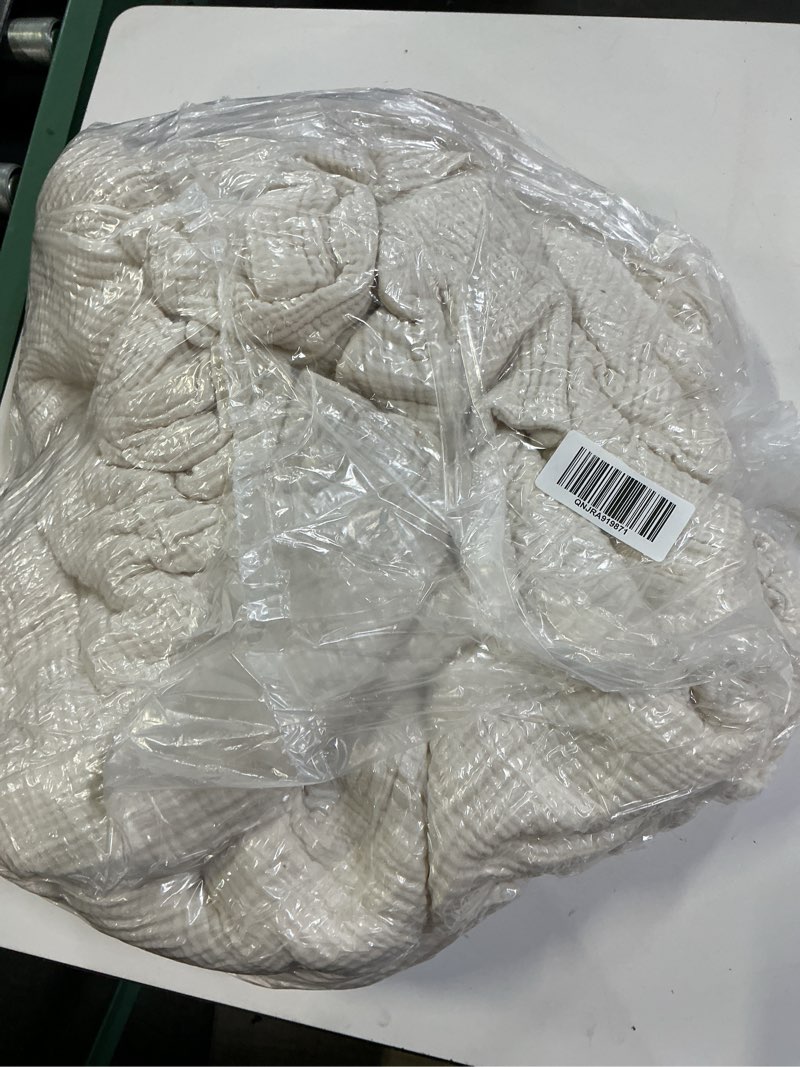 Condition photo showing Good Condition for organic cotton gauze duvet cover set, full/queen, undyed