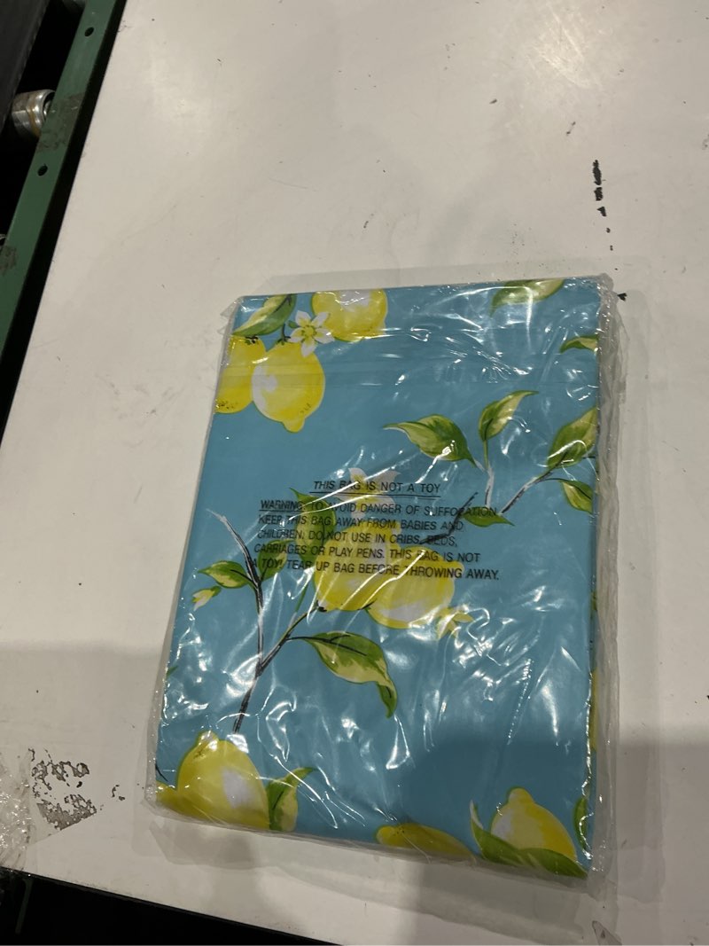 Condition photo showing New/Like New for walrus heavy duty vinyl tablecloth with flannel backing waterproof oil-proof plastic table cloth stain-resistant wipeable rectangle or square table cover for indoor and outdoor (lemon, 52x70 inch) lemon 52" x 70" (rectangular)
