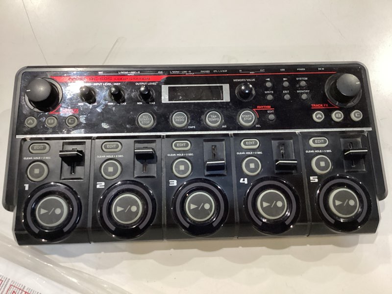 Condition photo showing Good Condition for boss powerful flagship tabletop loop station (rc-505)