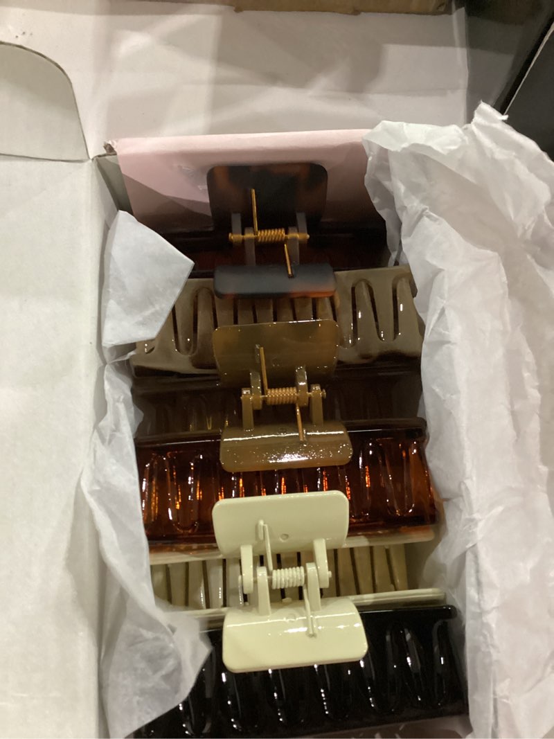 Condition photo showing Good Condition for auseibeely 6 pcs rectangle tortoise shell claw clip - 3.35 inch medium hair clips for women and girls, non-slip square claw clips for thick/thin hair, banana jaw clips accessories for gift tortoise shell rectangle