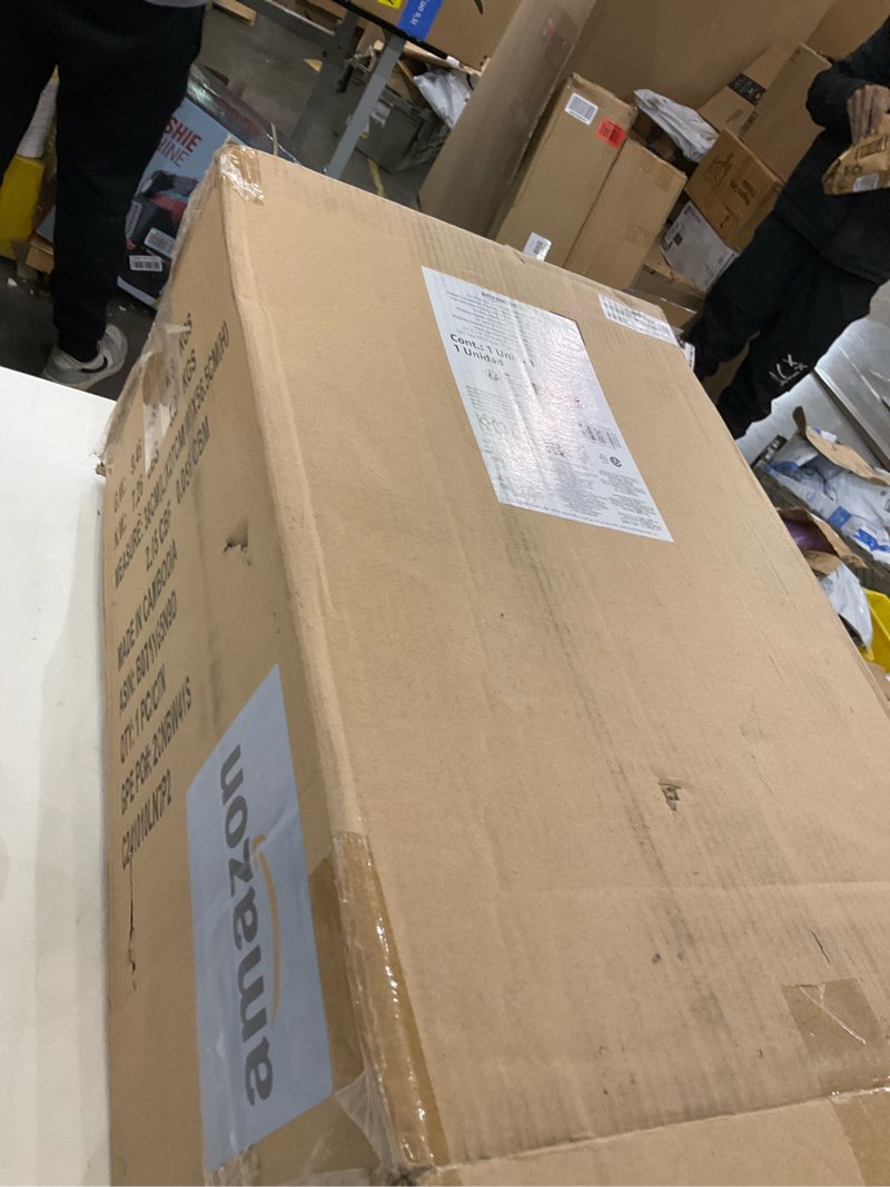 Condition photo showing Good Condition for Amazon Basics 21" Hardside Carry-On Luggage, Hardshell Suitcase With Wheels, Expandable For Up to 25% More Space, With Scratch-Resistant Surface, Four Multi-directional Wheels, Black Black Carry-On