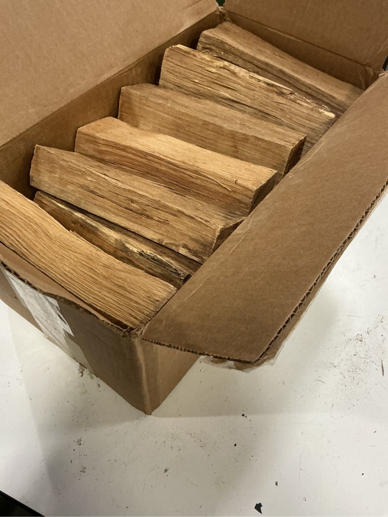 Condition photo showing Good Condition for old potters kiln dried firewood - oak, 1100 cu. in, 16-18 logs ~ 8" x 2.5" logs. cooking wood for grilling, smoking, and firepits, oak. oak wood 8 inch log