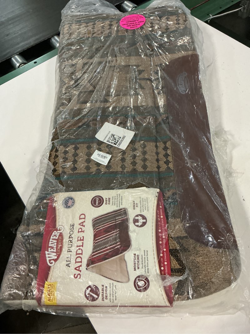 Condition photo showing New/Like New for weaver all purpose contour aztec 32x32 pad coffee